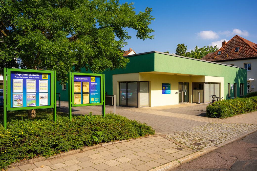 Eingang zum Servicecenter in Merseburg