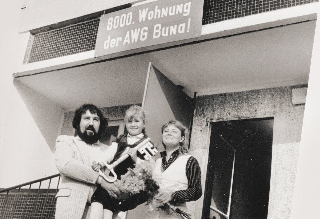 Übergabe der 8000. Wohnung der AWG Buna