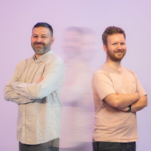 Mitarbeiter Sven Zorn und Alexander Quack